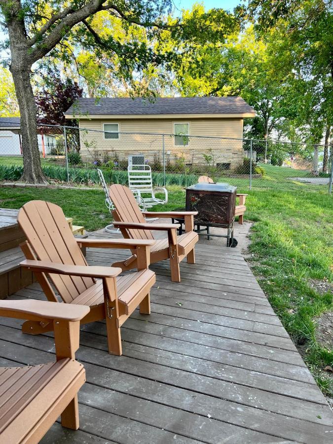 Vinita Newly Renovated 4B, 2.5 Bath Lakefront Home With South Grand Lake Views And Dock מראה חיצוני תמונה