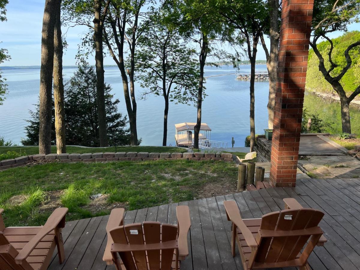 Vinita Newly Renovated 4B, 2.5 Bath Lakefront Home With South Grand Lake Views And Dock מראה חיצוני תמונה